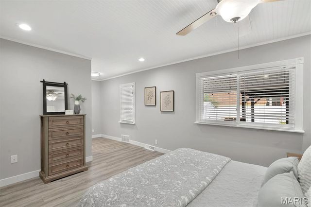 5463 Tedmar, St Louis, MO 63139