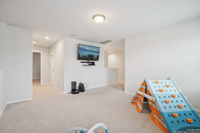 13030 Heathers Reef, St Hedwig, TX 78152