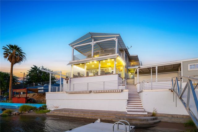 326 Krueger Lane, Bullhead City, AZ 86429