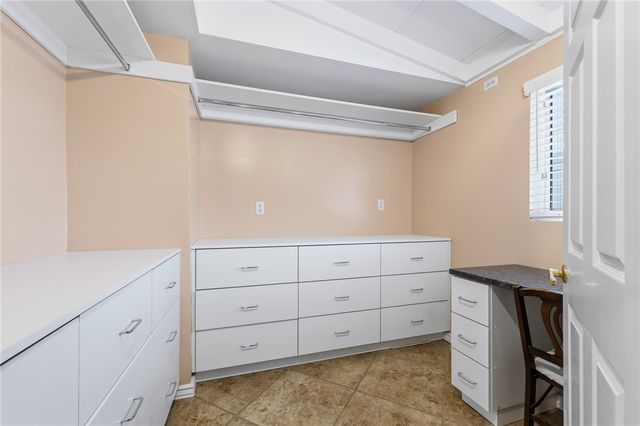 326 Krueger Lane, Bullhead City, AZ 86429