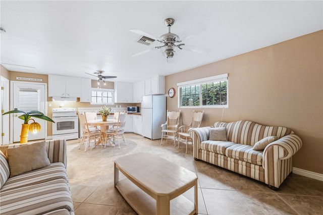 326 Krueger Lane, Bullhead City, AZ 86429