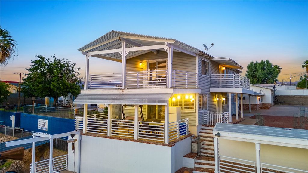 326 Krueger Lane, Bullhead City, AZ 86429