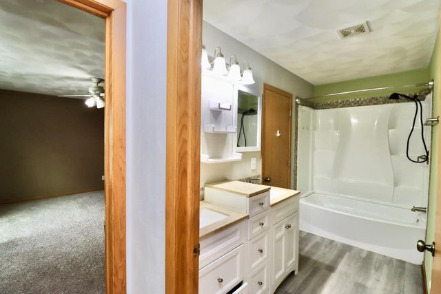 2413 Turnberry Drive, Beloit, WI 53511