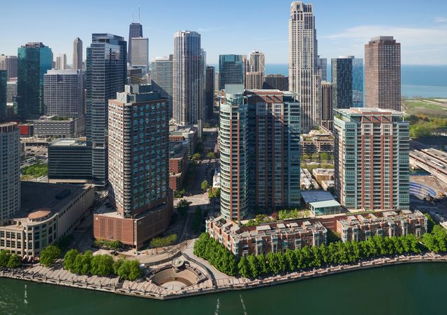363 E Wacker Drive 3608, Chicago, IL 60601