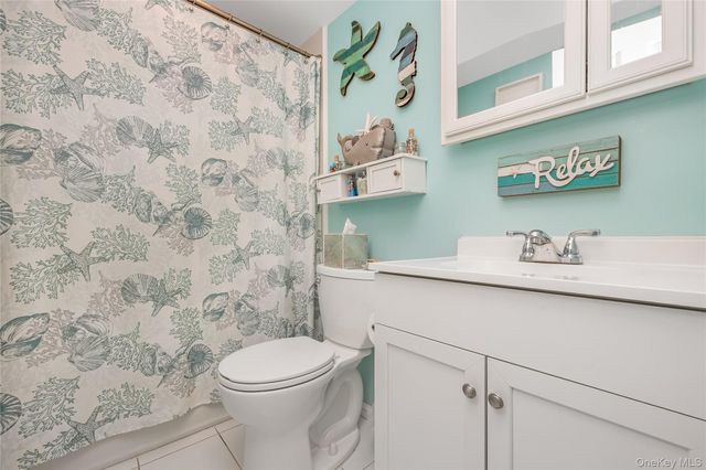 2449 Union Blvd 21A, Islip, NY 11751