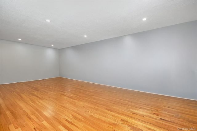 2449 Union Blvd 21A, Islip, NY 11751