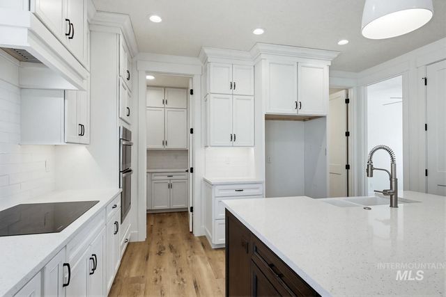 1400 W Caravan St, Kuna, ID 83634