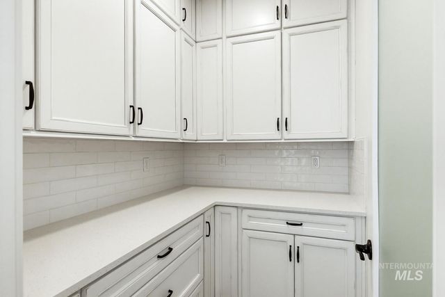 1400 W Caravan St, Kuna, ID 83634