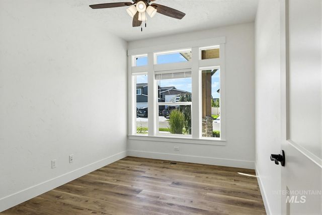 1400 W Caravan St, Kuna, ID 83634