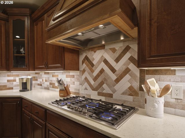 4105 Ne 107TH St, Vancouver, WA 98686