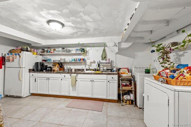 73-37 197th Street, Fresh Meadows, NY 11366