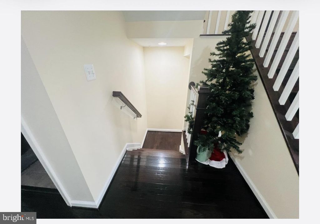 Image 11 of property listing at 601 SPRINTSAIL WAY #64, Oxon Hill, MD 20745