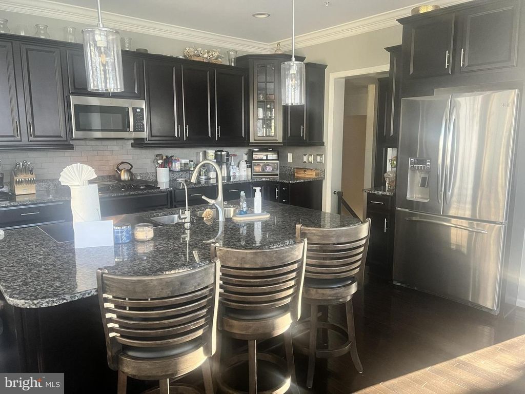 Image 7 of property listing at 601 SPRINTSAIL WAY #64, Oxon Hill, MD 20745