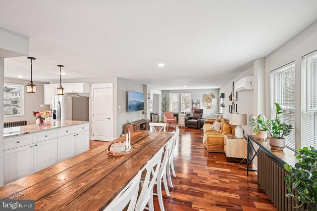 206 CHESTNUT ST, Mount Holly, NJ 08060