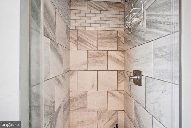 206 CHESTNUT ST, Mount Holly, NJ 08060