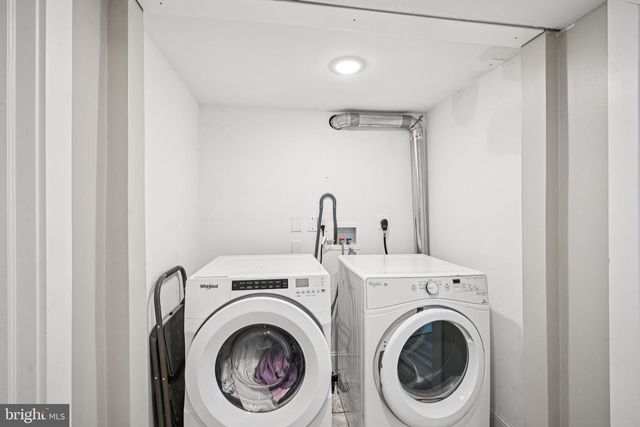 206 CHESTNUT ST, Mount Holly, NJ 08060