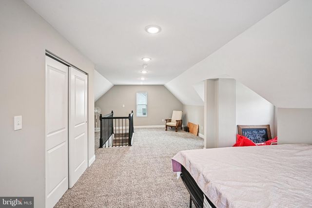 206 CHESTNUT ST, Mount Holly, NJ 08060