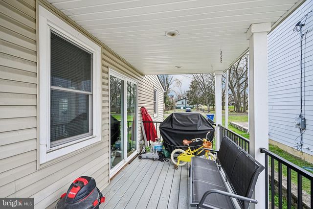 206 CHESTNUT ST, Mount Holly, NJ 08060