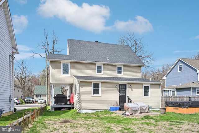 206 CHESTNUT ST, Mount Holly, NJ 08060