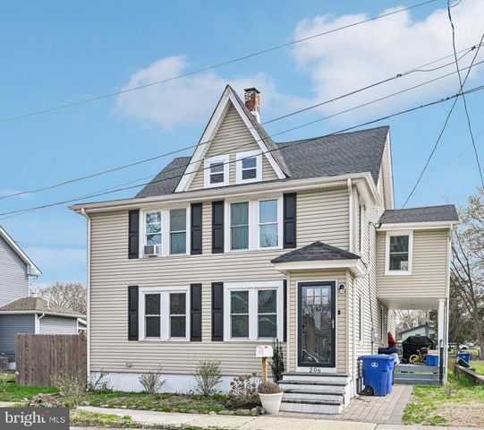 206 CHESTNUT ST, Mount Holly, NJ 08060