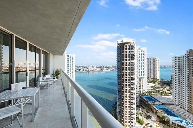 465 Brickell Ave 2703, Miami, FL 33131