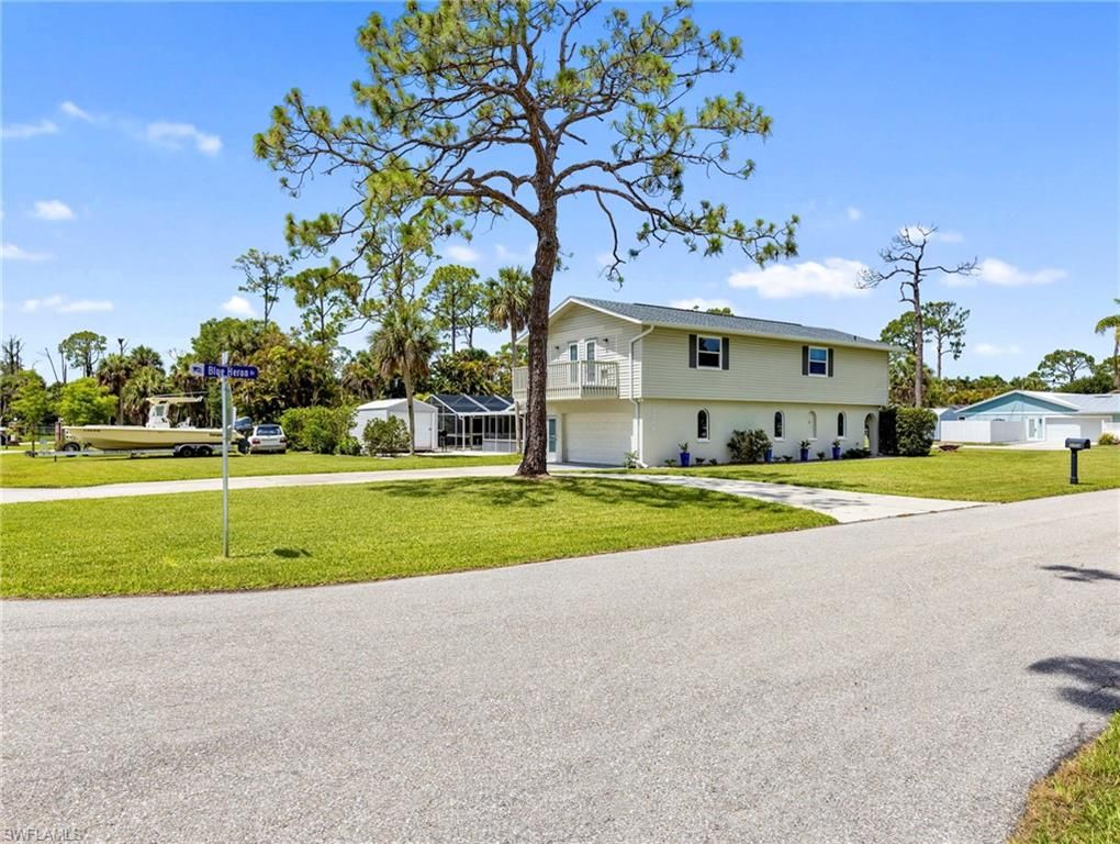 3704 Blue Heron DR, FORT MYERS, FL 33908 — photo 3