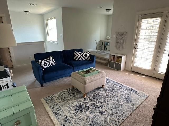 205 Sycamore ST, Georgetown, TX 78633