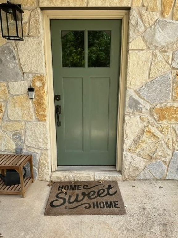 205 Sycamore ST, Georgetown, TX 78633