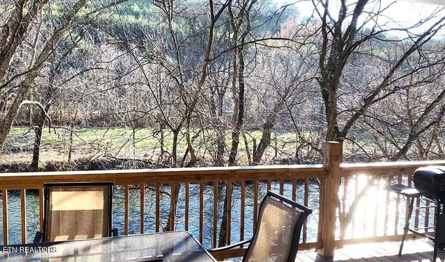 126 Rafter Rd, Tellico Plains, TN 37385