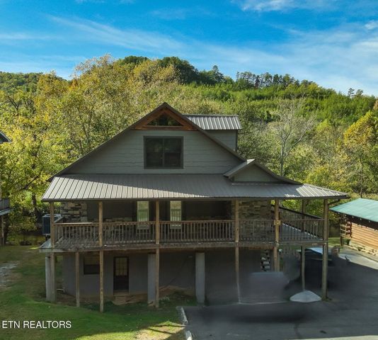 126 Rafter Rd, Tellico Plains, TN 37385