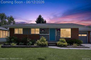 272 Lawson Street, Saline, MI 48176