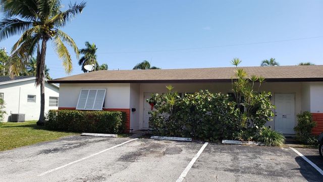 860-870 NE 23rd Avenue 1-2, Pompano Beach, FL 33062