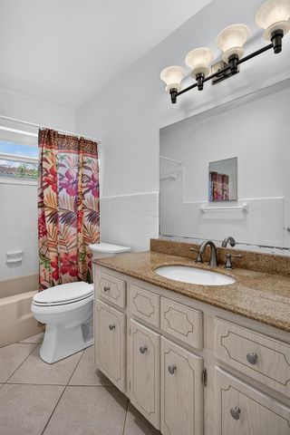 860-870 NE 23rd Avenue 1-2, Pompano Beach, FL 33062