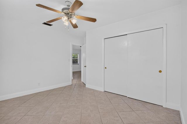860-870 NE 23rd Avenue 1-2, Pompano Beach, FL 33062