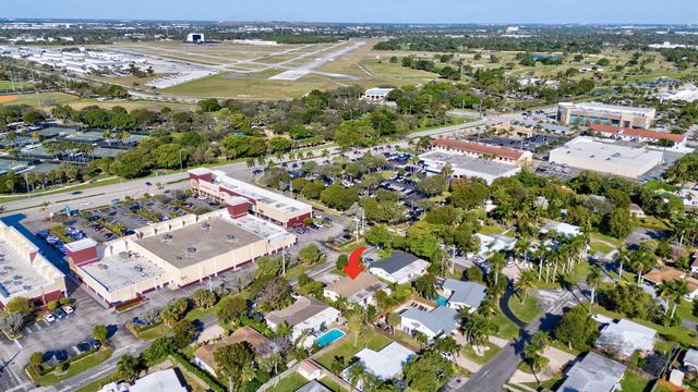 860-870 NE 23rd Avenue 1-2, Pompano Beach, FL 33062