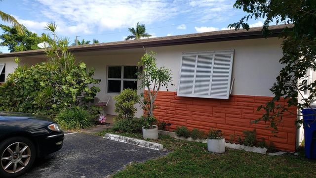860-870 NE 23rd Avenue 1-2, Pompano Beach, FL 33062