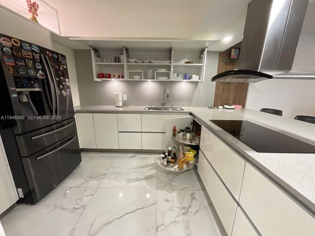 1301 NE Miami Gardens Drive 501W, Miami, FL 33179