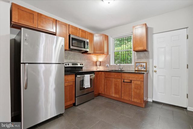 5321 WINGOHOCKING TER, Philadelphia, PA 19144