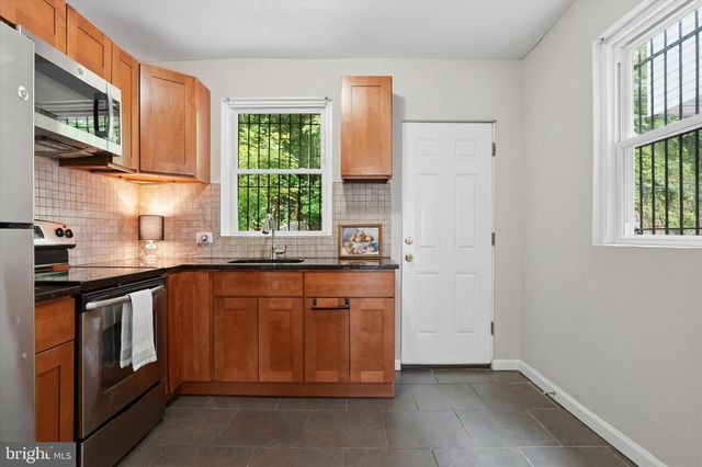 5321 WINGOHOCKING TER, Philadelphia, PA 19144