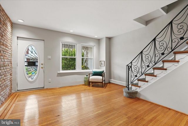 5321 WINGOHOCKING TER, Philadelphia, PA 19144