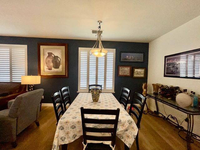 160 S Rock House Cir, Sacramento, CA 95835