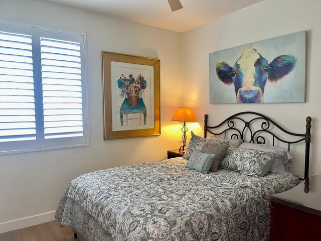 160 S Rock House Cir, Sacramento, CA 95835