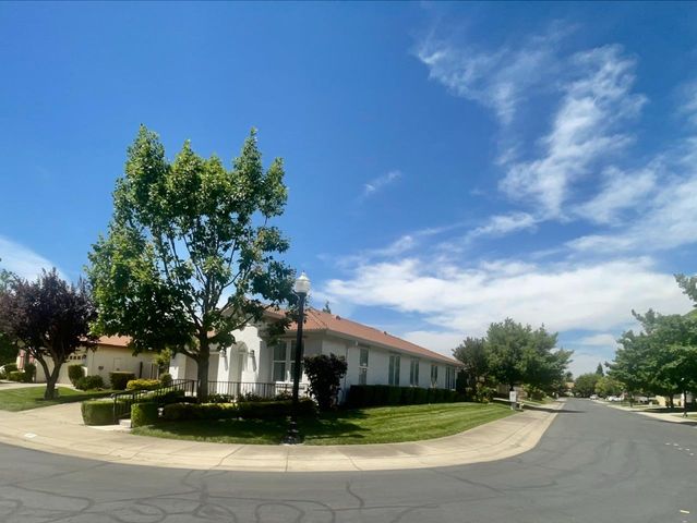 160 S Rock House Cir, Sacramento, CA 95835