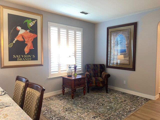 160 S Rock House Cir, Sacramento, CA 95835