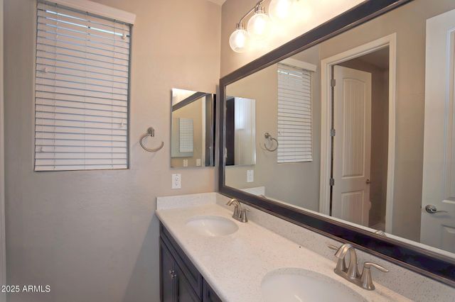 1954 E GERONIMO Street, Chandler, AZ 85225