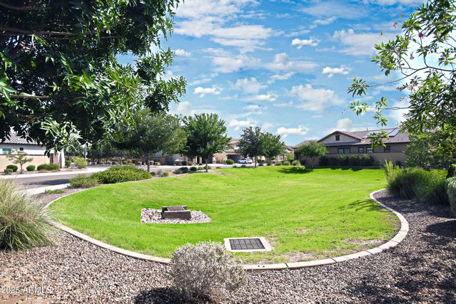 1954 E GERONIMO Street, Chandler, AZ 85225