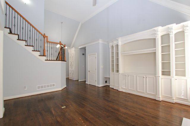 2465 Astarita Way, Lexington, KY 40509