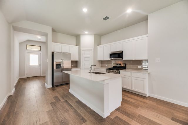 506 Towerglen Drive, Mckinney, TX 75071