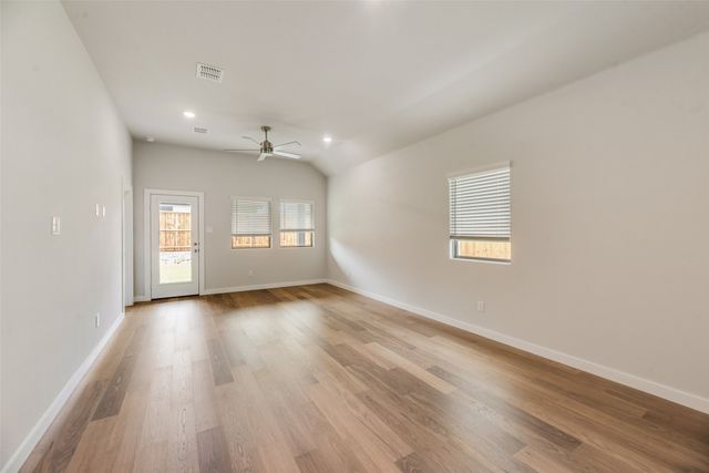 506 Towerglen Drive, Mckinney, TX 75071