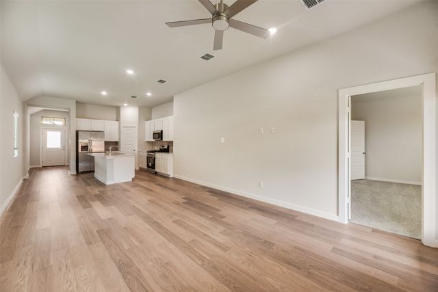 506 Towerglen Drive, Mckinney, TX 75071